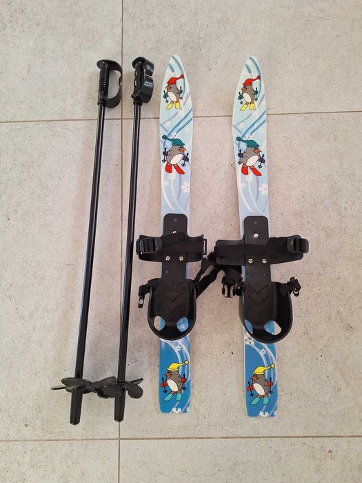 Narty dla dziecka z kijkami 70 cm