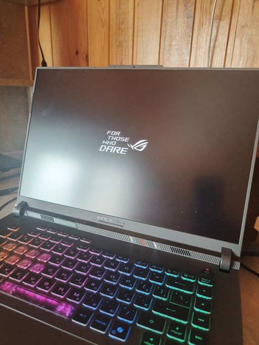 Продам ноутбук Asus Rog strix g16