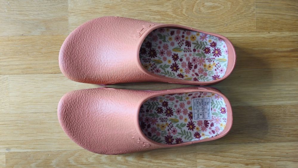 Ogrodowe buty  laczki klapki rozmiar 36 marka Gardenline