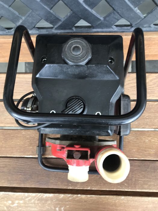 Помпа бензинова, мотопомпа, насос бензиновий водяний,