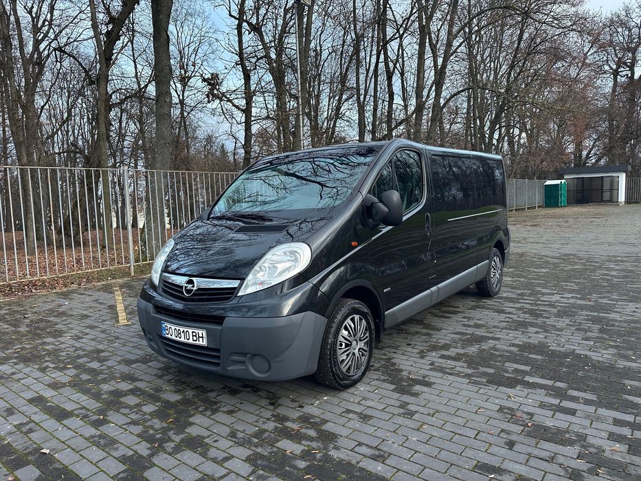 Опель віваро груз…