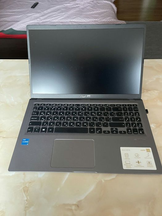 Ноутбук Asus X515EA