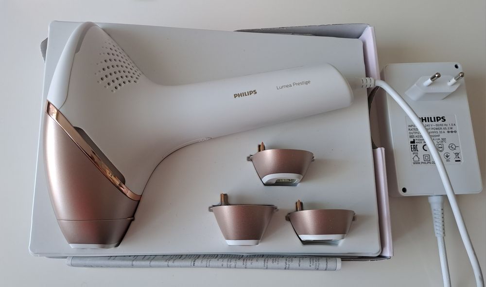 Depilator laserowy IPL Philips Lumea BRI956/00