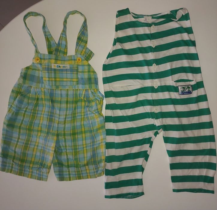 Lote de roupa de bebé.