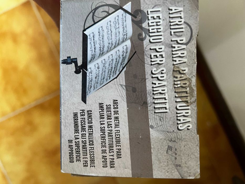 Estante para Partituras