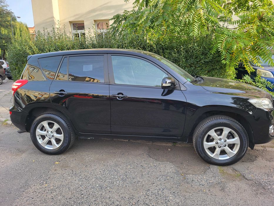 Toyota RAV-4