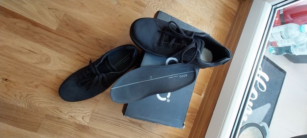 Męskie buty  Ecco 43 że skóry