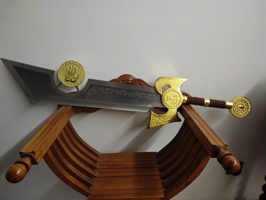 Nowy stalowy Miecz Ashbrigher  World of Warcraft tablo