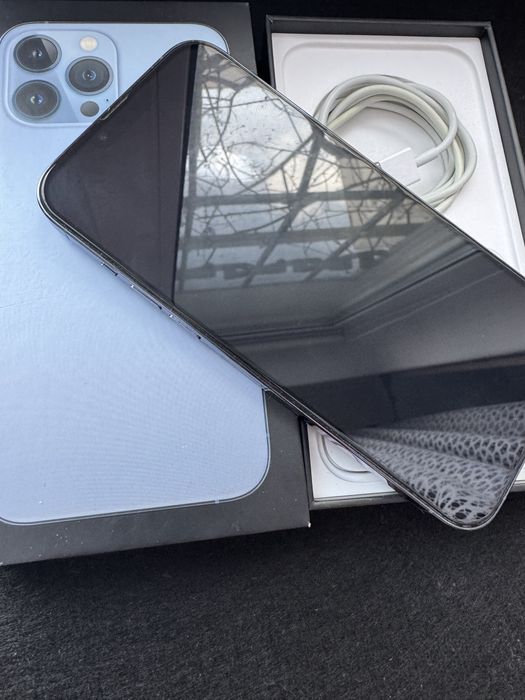 Продам смартфон Apple iPhone 13 Pro  Max 128GB Sierra Blue
