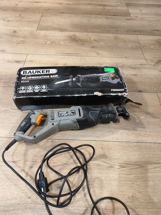 Piła szablasta Bauker 850wat