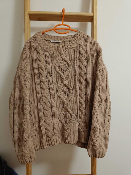 Camisola de malha grossa beje