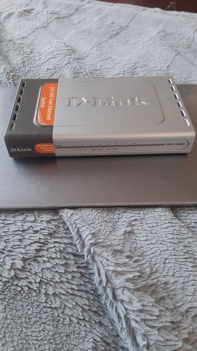 Коммутатор D-LINK DES 1008D