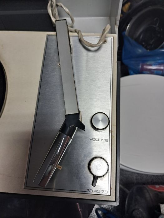 Giradiscos antigo Philips tipo mala