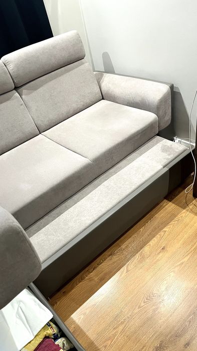 Narożnik rozkładany z funkcją spania