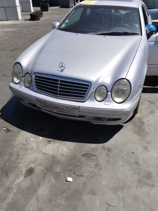 Frente Mercedes CLK 200 W208 2.3 Kompressor