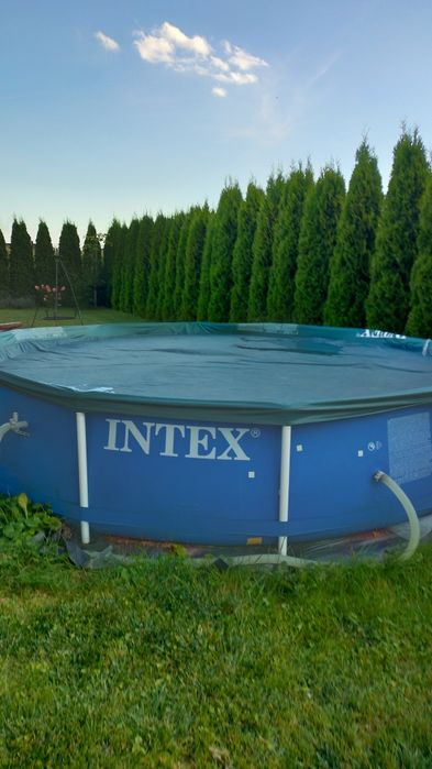 Basen stelażowy Intex