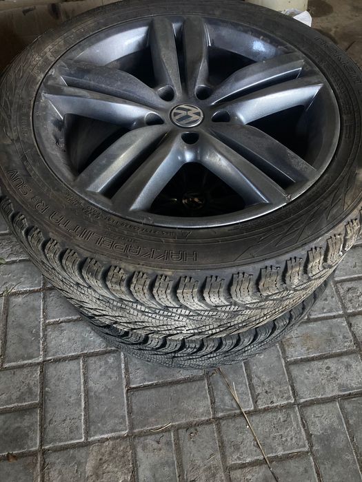 Продам Volkswagen Touareg 2011 року 3.0 дизель.