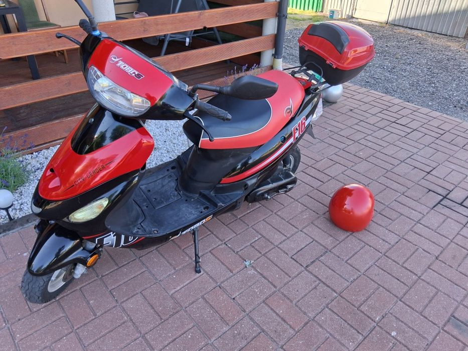 Skuter Zipp 2011 rok