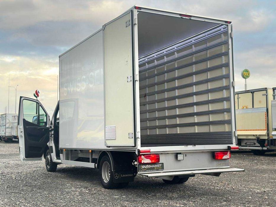 Mercedes-Benz Sprinter 2021p.