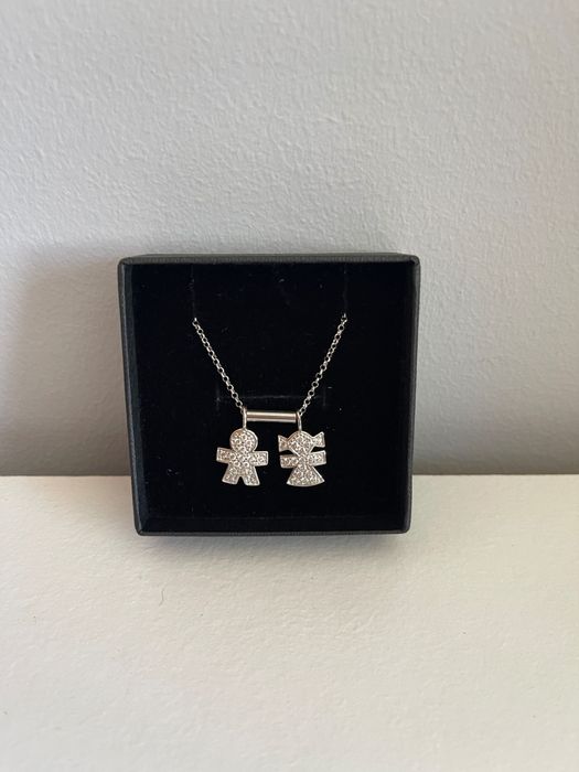 Vende-se Colar Carilor