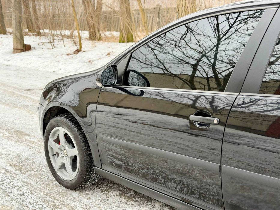 Продам  хорошего Фольксвагена Гольф-5