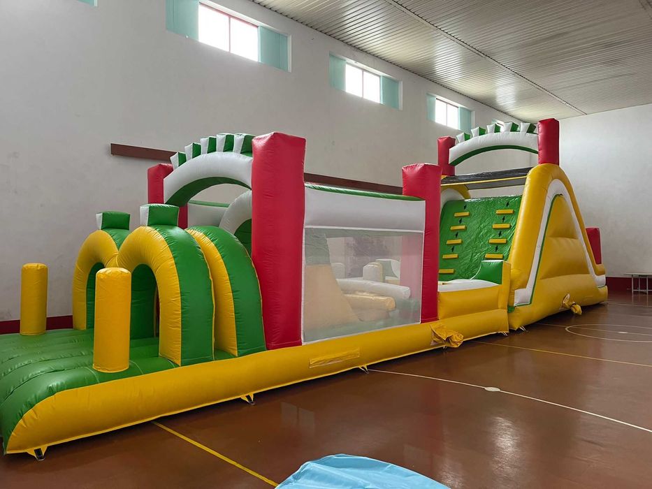 Insuflável PVC - Pista Obstáculos 17mt