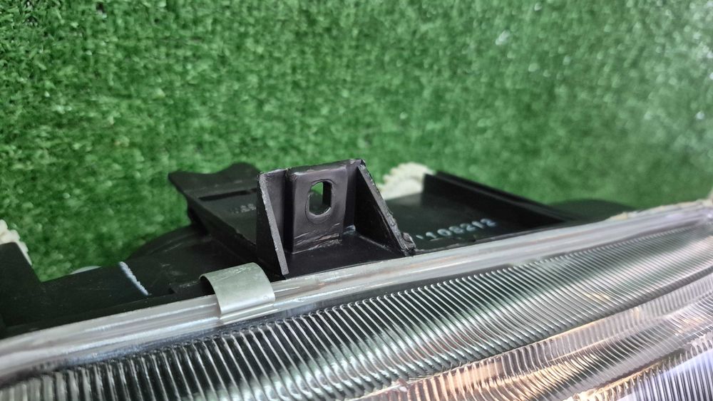 Otica Farol Direito Seat Inca 2000 a 2003 ref 445-1102R-LD-EN NOVO
