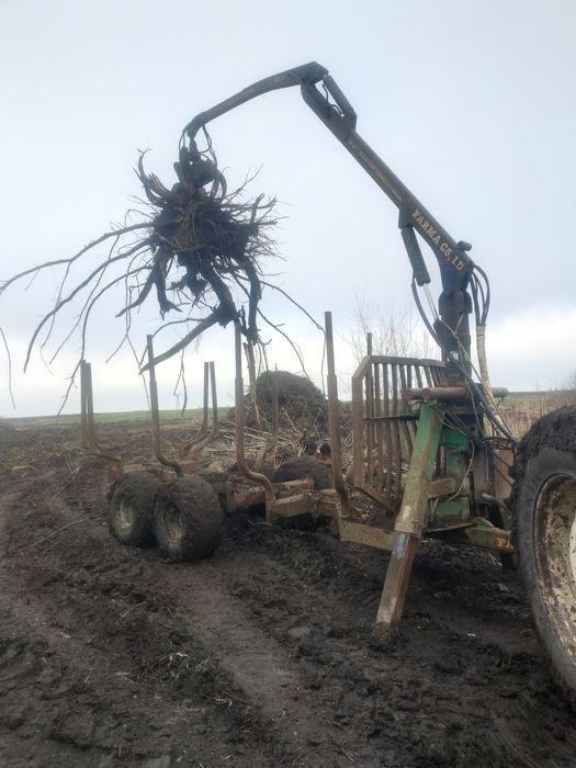 Przyczepa leśna Farma 9 ton