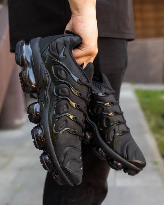 Nike Air VaporMax Plus Black