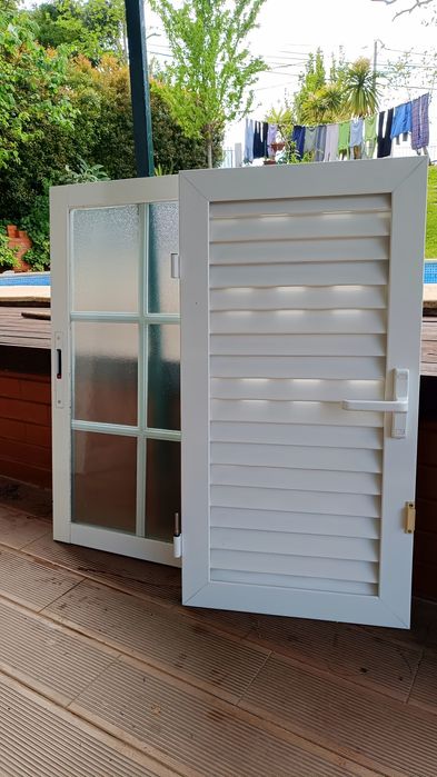 Conjunto Completo de 4 Janelas e respectivas Portadas + Armações 2