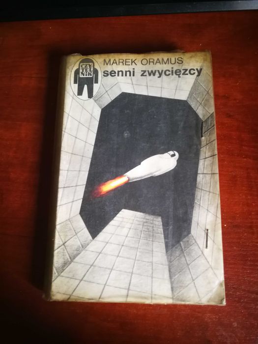 Senni Zwycięzcy Mark Oramus