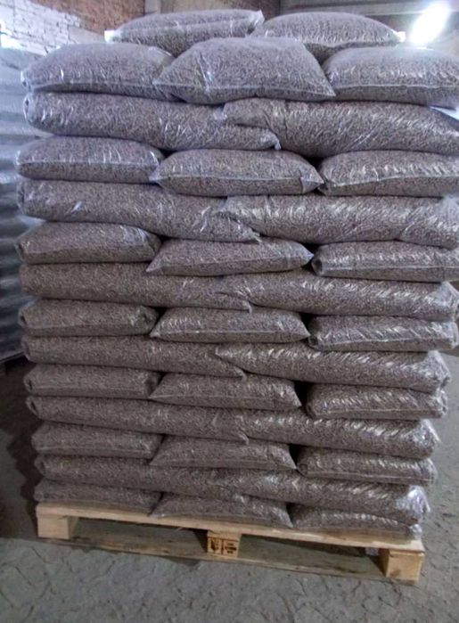 Вугілля брикети пелети практичне тепло на сезон