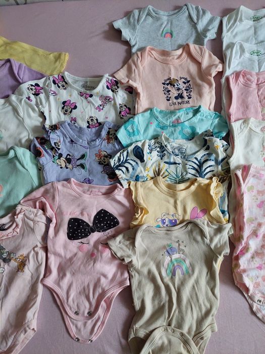 Ubranka niemowlęce / body / paczka ubranek niemowlęcych rozm. 68