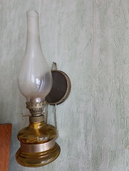 Lampa naftowa nigdy nie używana ,sprawna
