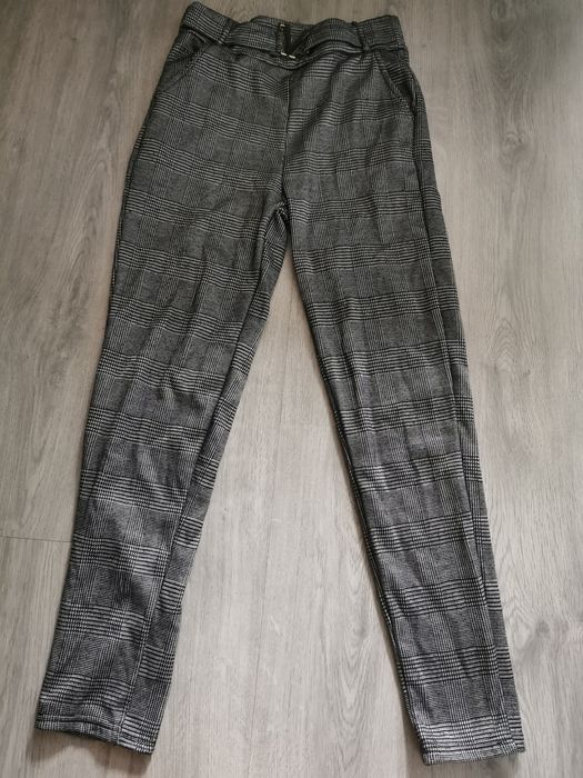 Spodnie z wysokim stanem L XL