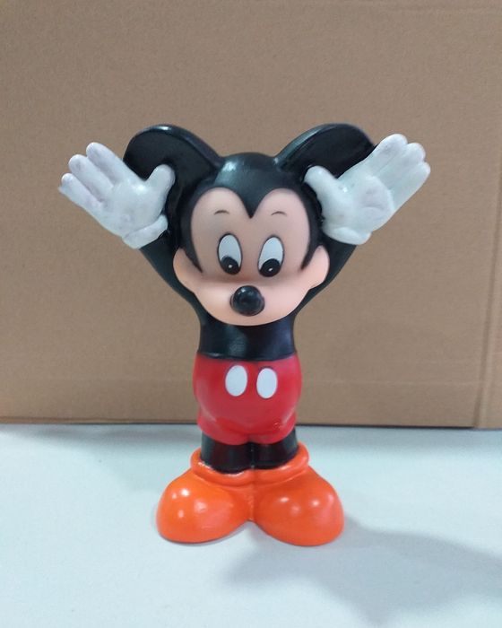 Miky do allto Disney em bom estado