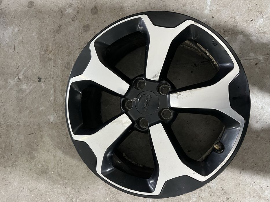 Диск Jeep Renegade R17