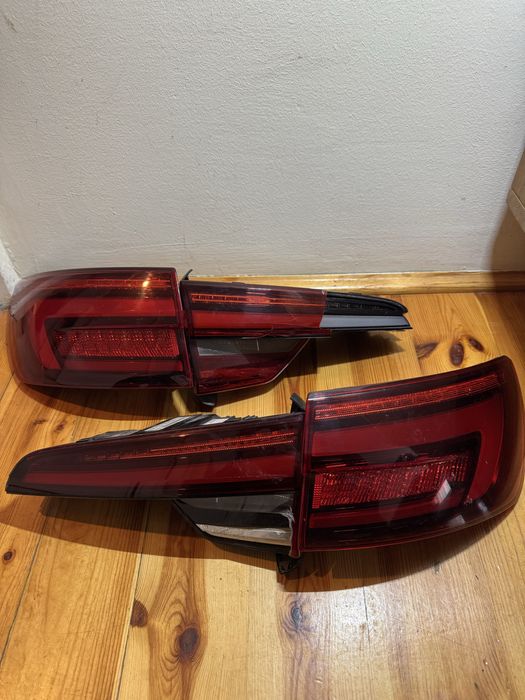 Audi a4 b9 lampy tył pływające led komplet matrix