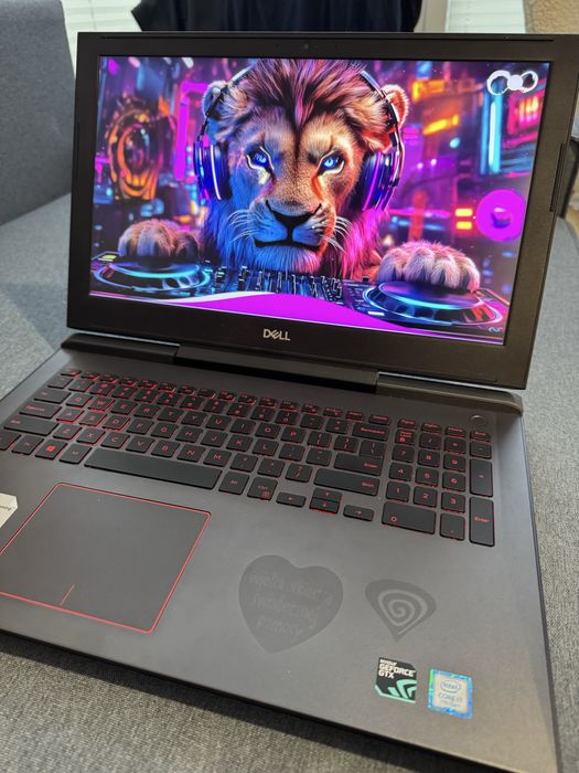 Dell 7577 Gtx 1060 i7 7700