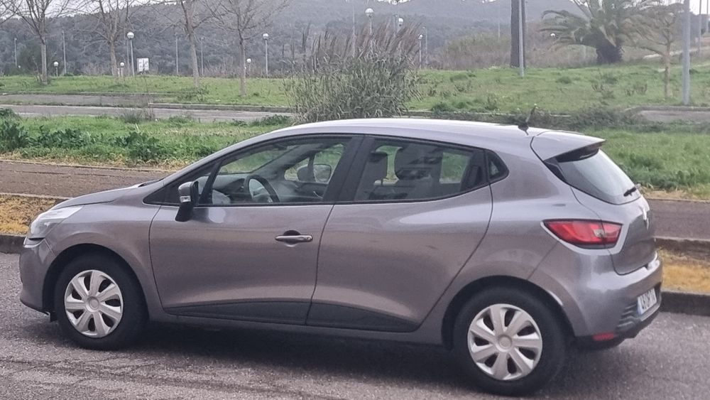 Renault Clio 1.5dci (151 mil km)(dez 2015)