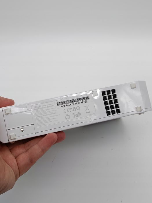 konsola nintendo wii biała sama konsola (01) nie czyta płyt