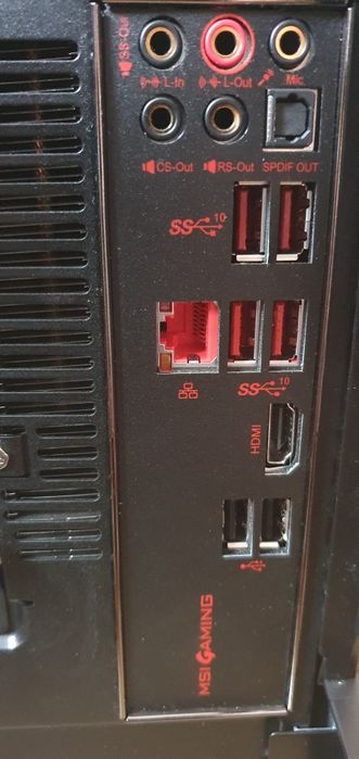 MSI Aegis 3 8RC-014EU i5 8400 8gb 2TB 128SSD gtx 1060