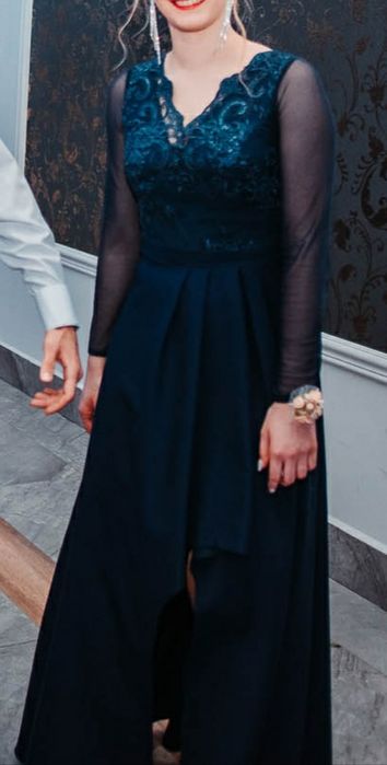 Długa elegancka sukienka