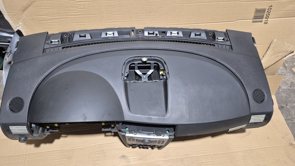 Konsola deska rozdzielcza Opel Meriva A 1.6 13129.245