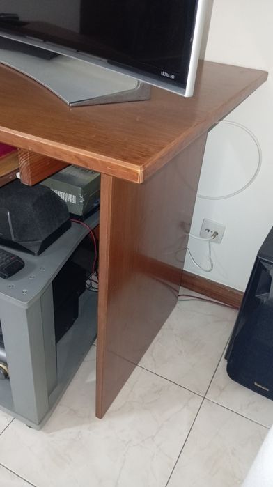 Secretária para computador