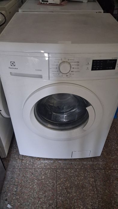 Maquina de lavar roupa Eletrolux