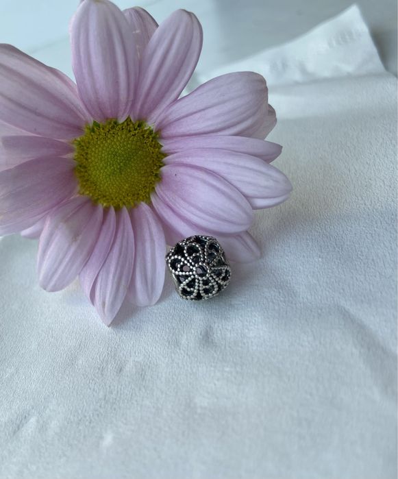 Намистина на браслет Pandora оригінал