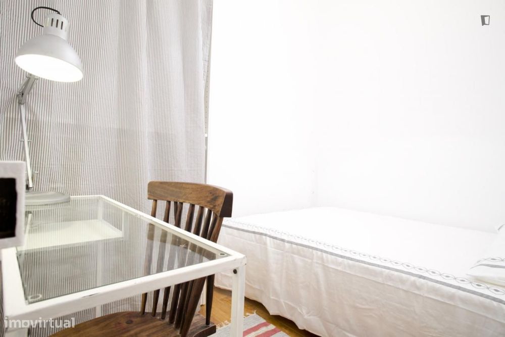 Quarto - localizado em Bairro Alto Lisbon