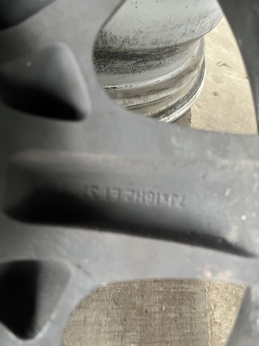 Тітани на шкоду 16R