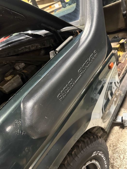 Land Rover Discovery 300 peças usadas proteções de faróis